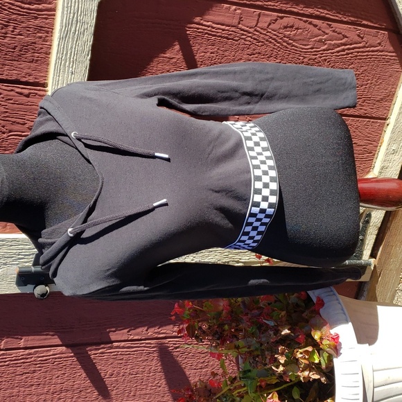 Divided Black Cropped Hoody - Picture 4 of 4